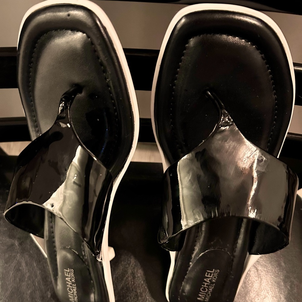 Kitten heel open toe sandals.